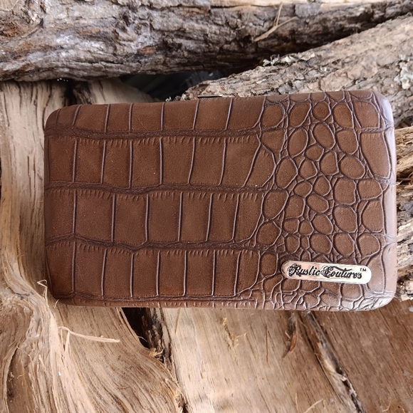 Rustic Couture Wallet - Picture 1 of 4
